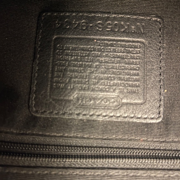 Vintage Coach SoHo black leather shoulder bag - Picture 4 of 7